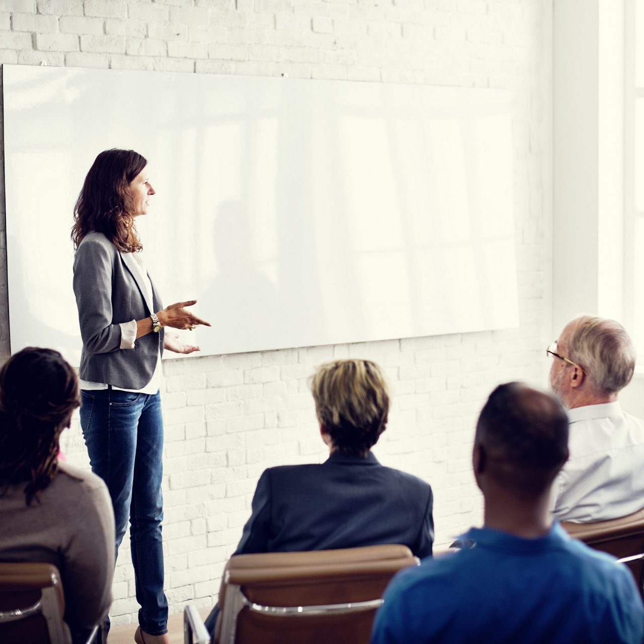 https://destinationcoaching.nl/wp-content/uploads/2020/02/Coaches-about-Destination-Coaching-1700x1700-2-1280x1280.jpeg
